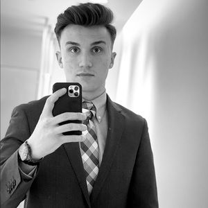 Meet your Posher, Kyle